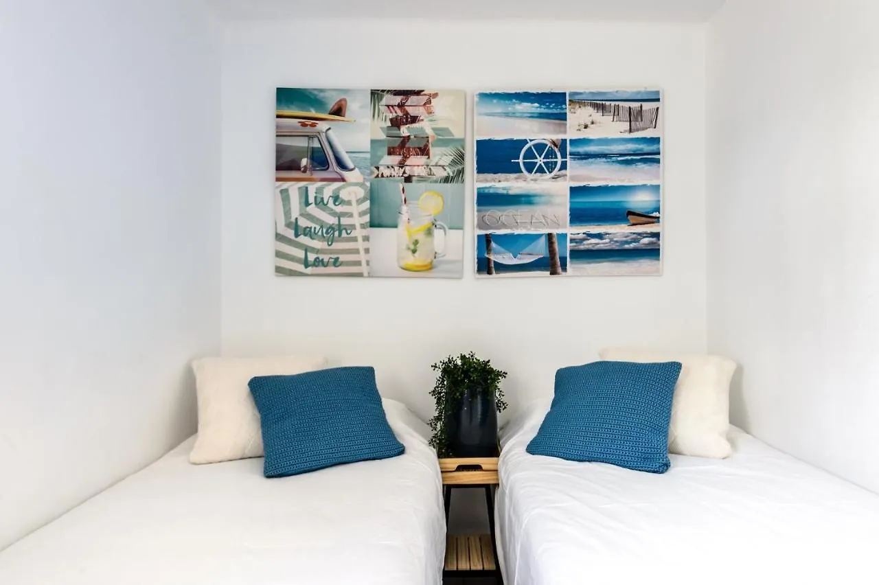 Casita En Cala Llonga别墅 西班牙